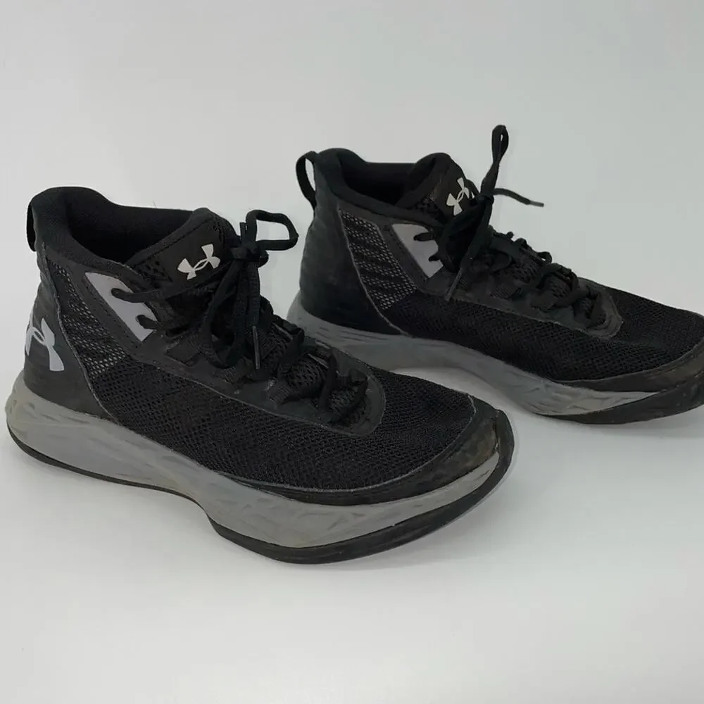 Under Armour‎ High Top Sneaker Black Grey Youth 5 Lace Up Basketball Shoe